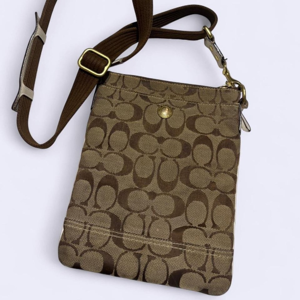 Brown Coach crossbody bag